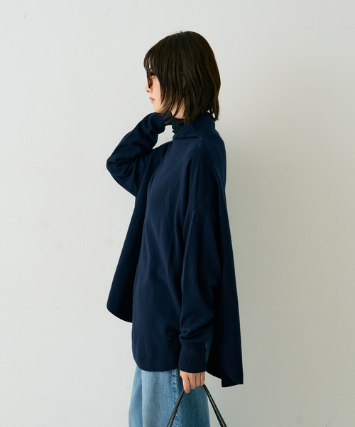 Rouge vif(ルージュヴィフ)の「ボトルネックポンチョライクニットプルオーバー(ニット/セーター・レディース・ネイビー/ベージュ/グレー・フリー)」の10枚目の写真