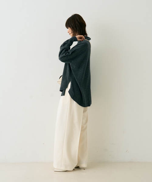 Rouge vif(ルージュヴィフ)の「ボトルネックポンチョライクニットプルオーバー(ニット/セーター・レディース・ネイビー/ベージュ/グレー・フリー)」の16枚目の写真