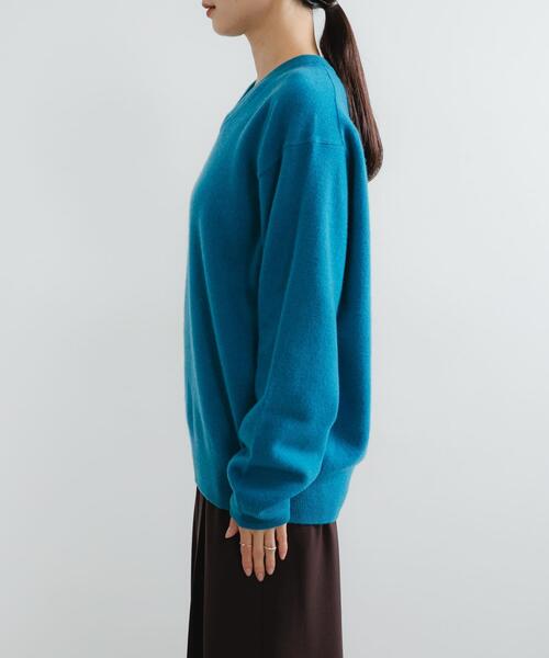 新品　アーバンリサーチ　ウール100 Vネックルーズソフトニット URBAN RESEARCH（アーバンリサーチ） ニット セーター ウール100 V