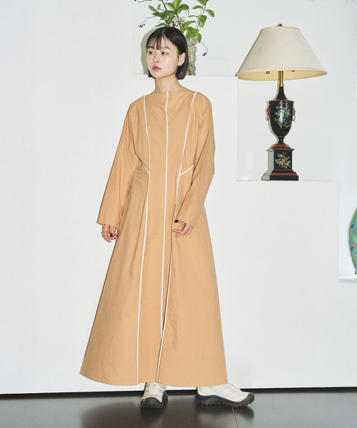 BASERANGE(ベースレンジ)の「BASERANGE NIKA DRESS DRNI-PO-WI25:ワンピース(ワンピース・レディース・ブラウン・SMALL)」の2枚目の写真