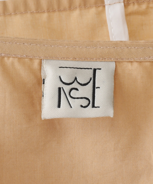 BASERANGE(ベースレンジ)の「BASERANGE NIKA DRESS DRNI-PO-WI25:ワンピース(ワンピース・レディース・ブラウン・SMALL)」の11枚目の写真