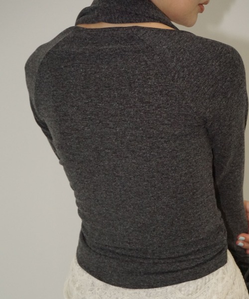 chuclla(チュクラ)の「2wayショルダーデザイントップス chw25a112(Tシャツ/カットソー・レディース・グレイッシュベージュ/スミクロ・FREE)」の14枚目の写真