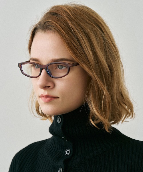 NUEF （ヌエフ）の「スクエアサングラス｜カラーレンズ｜トレンド｜紫外線対策｜UVカット｜サングラス｜NUEF｜COLOR SUNGLASSES（メガネ・レディース・ブラウン/ブラック系その他/クリアブラック/ブラック/ブラウン系その他・FREE）」の5枚目の写真