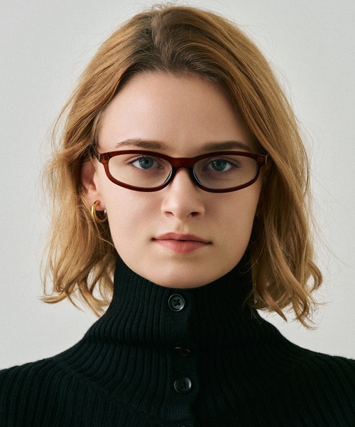 NUEF （ヌエフ）の「スクエアサングラス｜カラーレンズ｜トレンド｜紫外線対策｜UVカット｜サングラス｜NUEF｜COLOR SUNGLASSES（メガネ・レディース・ブラウン/ブラック系その他/クリアブラック/ブラック/ブラウン系その他・FREE）」の6枚目の写真