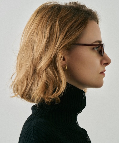 NUEF （ヌエフ）の「スクエアサングラス｜カラーレンズ｜トレンド｜紫外線対策｜UVカット｜サングラス｜NUEF｜COLOR SUNGLASSES（メガネ・レディース・ブラウン/ブラック系その他/クリアブラック/ブラック/ブラウン系その他・FREE）」の16枚目の写真