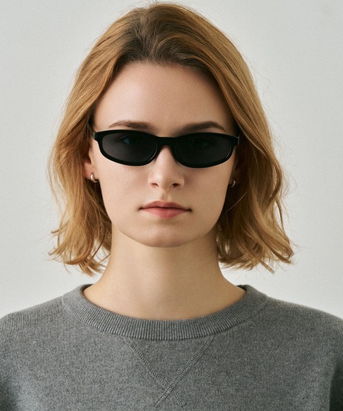 NUEF （ヌエフ）の「スクエアサングラス｜カラーレンズ｜トレンド｜紫外線対策｜UVカット｜サングラス｜NUEF｜COLOR SUNGLASSES（メガネ・レディース・ブラウン/ブラック系その他/クリアブラック/ブラック/ブラウン系その他・FREE）」の7枚目の写真