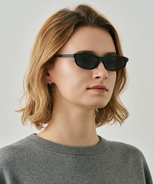 NUEF （ヌエフ）の「スクエアサングラス｜カラーレンズ｜トレンド｜紫外線対策｜UVカット｜サングラス｜NUEF｜COLOR SUNGLASSES（メガネ・レディース・ブラウン/ブラック系その他/クリアブラック/ブラック/ブラウン系その他・FREE）」の19枚目の写真