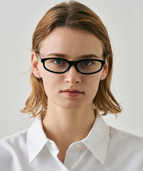 NUEF （ヌエフ）の「スクエアサングラス｜カラーレンズ｜トレンド｜紫外線対策｜UVカット｜サングラス｜NUEF｜COLOR SUNGLASSES（メガネ・レディース・ブラウン/ブラック系その他/クリアブラック/ブラック/ブラウン系その他・FREE）」の9枚目の写真