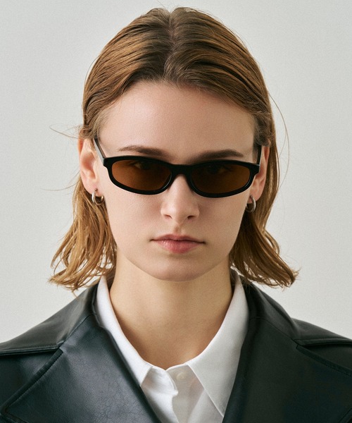 NUEF （ヌエフ）の「スクエアサングラス｜カラーレンズ｜トレンド｜紫外線対策｜UVカット｜サングラス｜NUEF｜COLOR SUNGLASSES（メガネ・レディース・ブラウン/ブラック系その他/クリアブラック/ブラック/ブラウン系その他・FREE）」の10枚目の写真