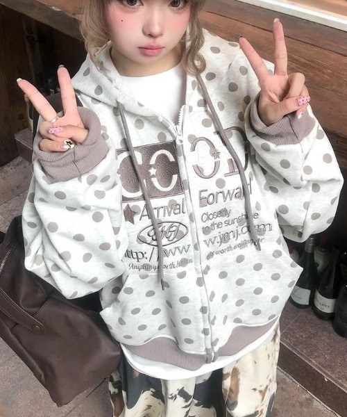 GEMEDA（ジェメダ）の「【2026新作】スター総柄ロゴジップパーカー（パーカー・レディース・グレー/グレー系その他/ホワイト・M）」の21枚目の写真