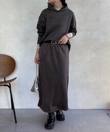 【WEB限定】起毛ダンボールポケットフーディー+タイトスカートセット