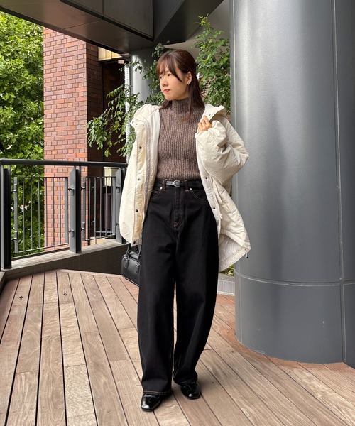 ISOOK（アイスー）の「【ISOOK / アイスー】ナイロンワッシャー中綿ダウンジャケット / ダウンコート 中綿アウター モンスターパーカー ブルゾン フード パーカー ロング オーバーサイズ ビックシルエット アイボリー ブラック 白 黒 ZOZOTOWN限定（ダウンジャケット/コート・レディース・アイボリー/ブラック・FREE）」の12枚目の写真