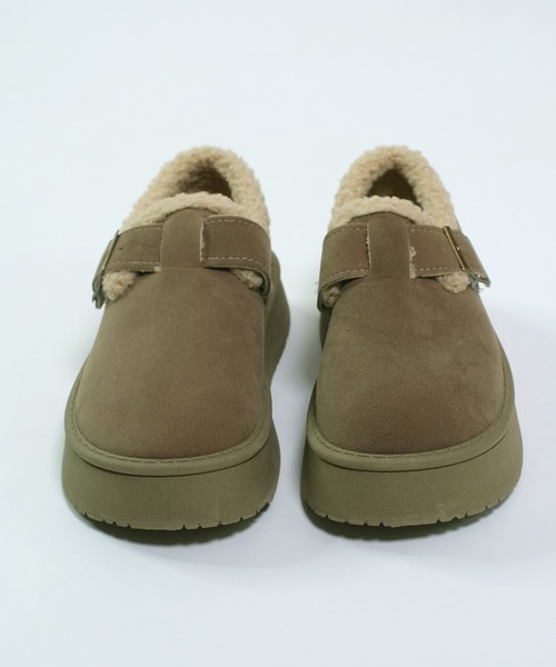 shopnikoniko（ショップニコニコ）の「フェイクムートン ベルトデザイン 厚底シューズ（スリッポン・レディース・グレイッシュベージュ/キャメル・36/37/38/39）」の13枚目の写真