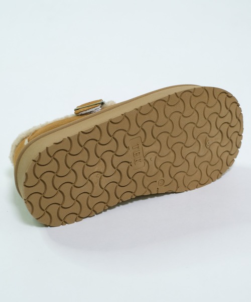 shopnikoniko（ショップニコニコ）の「フェイクムートン ベルトデザイン 厚底シューズ（スリッポン・レディース・グレイッシュベージュ/キャメル・36/37/38/39）」の16枚目の写真