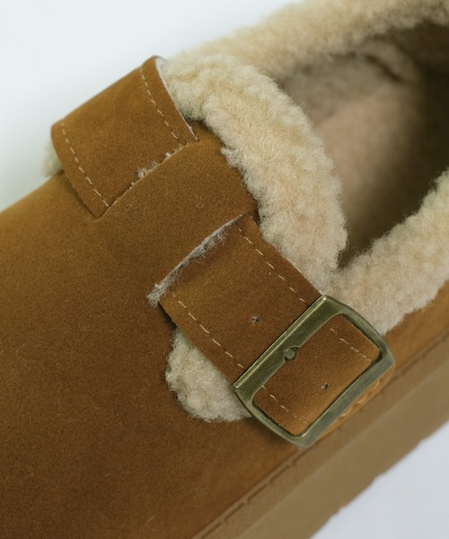 shopnikoniko（ショップニコニコ）の「フェイクムートン ベルトデザイン 厚底シューズ（スリッポン・レディース・グレイッシュベージュ/キャメル・36/37/38/39）」の17枚目の写真