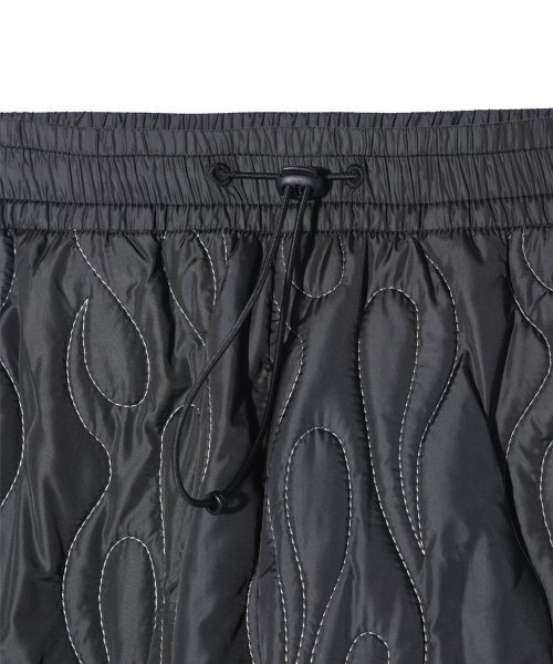 CRITIC(クリティック)の「FLAME QUILTING PANTS BLACK(その他パンツ・レディース・その他・LARGE/MEDIUM)」の3枚目の写真