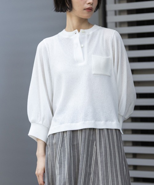 Munich(ミューニック)の「【速乾性】シアーワッフル×ニットリブパフスリーブプルオーバー(Tシャツ/カットソー・レディース・ホワイト/グレイッシュベージュ/ブラック・FREE)」の2枚目の写真
