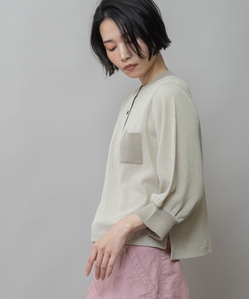 Munich(ミューニック)の「【速乾性】シアーワッフル×ニットリブパフスリーブプルオーバー(Tシャツ/カットソー・レディース・ホワイト/グレイッシュベージュ/ブラック・FREE)」の4枚目の写真