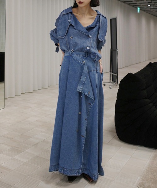 Ameri(アメリ)の「TENCEL DENIM SHORT TRENCH COAT(トレンチコート・レディース・ベージュ/ブラック/ブルー・SMALL/MEDIUM)」の22枚目の写真