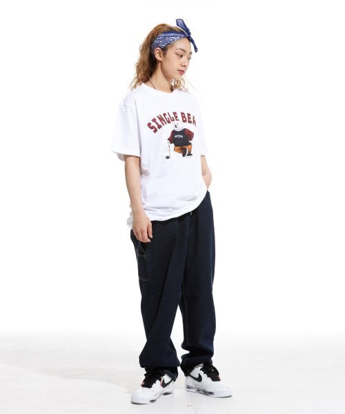 CREAM SODA LAB(クリームソーダラボ)の「LAB ポラシングルベア半袖Tシャツ ホワイトバーガンディ(Tシャツ/カットソー・メンズ・その他・MEDIUM/X-LARGE/XX-LARGE/LARGE)」の9枚目の写真