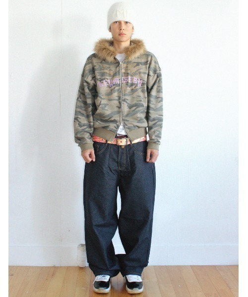 KEYMISERY(キーミザリー)の「A'GEM/9 × .kom 『KEYMISERY/キーミザリー』Vintage Spray Fur Angel Hood Zip-up/ヴィンテージスプレーファーエンゼルジップアップパーカー(パーカー・メンズ・カモフラージュ/グレー・1)」の4枚目の写真