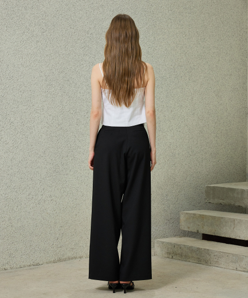 ARI(アリ)の「TOMO WIDE SLACKS / BLACK(スラックス・レディース・ブラック・SMALL/MEDIUM)」の4枚目の写真