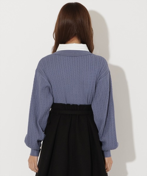 AND COUTURE(アンドクチュール)の「シャツ襟ケーブルニット(ニット/セーター・レディース・ブルー/ライトグレー/ピンク/ブラック・FREE)」の20枚目の写真