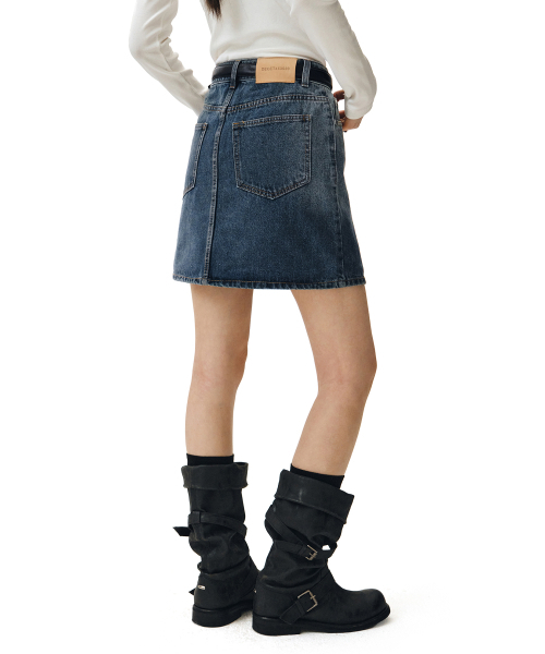 DECET WOMEN(デケット ウーマン)の「シグネチャーミニスカート DCSK001BlueA(スカート・レディース・その他・X-SMALL/SMALL/MEDIUM)」の4枚目の写真