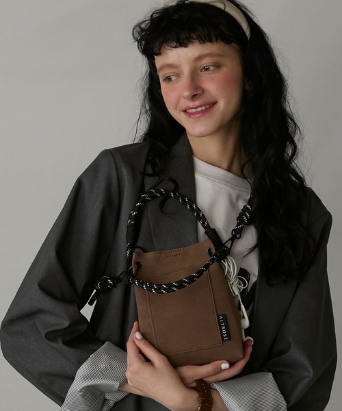 BONLECILL Marche(ボンルシールマルシェ)の「【BONLECILL Marche】2wayパラコードショルダーバッグ(ショルダーバッグ・レディース・アイボリー/ブラック/ブラウン・FREE)」の15枚目の写真