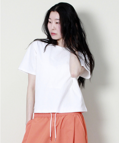 DEMARC(ドゥマーク)の「ソリッドセミクロップフレンチハーフスリーブTシャツアイボリー(Tシャツ/カットソー・レディース・その他・LARGE/MEDIUM)」の9枚目の写真