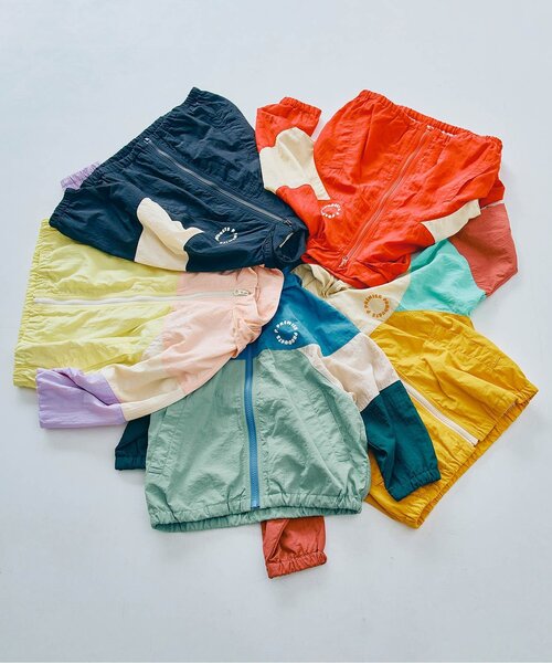 p.premier（ピードットプルミエ）の「マルチカラーウィンドブレーカー（ナイロンジャケット・キッズ・ブルー/ブラック/ベージュ/ピンク/レッド・80/90/100/110/120/130/140）」の10枚目の写真