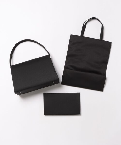 AIMER(エメ)の「【喪服・礼服用・WEB限定】ラウンドフラップブラックフォーマルバッグ3点セット(バッグ・サブバッグ・袱紗)(ハンドバッグ・レディース・ブラック・FREE)」の8枚目の写真