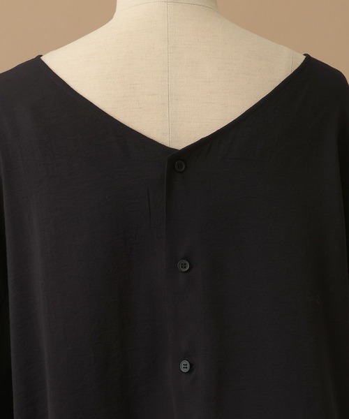 A part by（アパートバイ）の「【セレモニー】Ｃ＊アシメフリルブラウス（シャツ/ブラウス・レディース・ブラック/オフホワイト/アイボリー・FREE）」の11枚目の写真