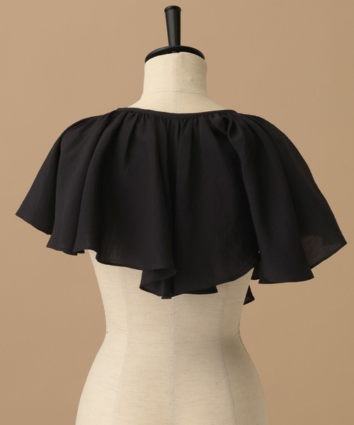 A part by（アパートバイ）の「【セレモニー】Ｃ＊アシメフリルブラウス（シャツ/ブラウス・レディース・ブラック/オフホワイト/アイボリー・FREE）」の13枚目の写真