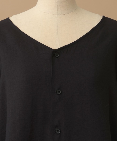 A part by（アパートバイ）の「【セレモニー】Ｃ＊アシメフリルブラウス（シャツ/ブラウス・レディース・ブラック/オフホワイト/アイボリー・FREE）」の18枚目の写真