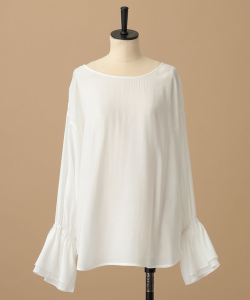 A part by（アパートバイ）の「【セレモニー】Ｃ＊アシメフリルブラウス（シャツ/ブラウス・レディース・ブラック/オフホワイト/アイボリー・FREE）」の20枚目の写真