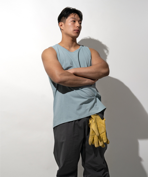 WHILE(ワイル)の「24SSブラックテープスリーブレス(SKY MINT)(Tシャツ/カットソー・メンズ・その他・MEDIUM/LARGE)」の3枚目の写真