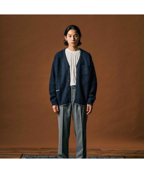 EDWARDMAX(エドワードマックス)の「ツーポケットカーディガンアルパカ(ネイビー)(カーディガン/ボレロ・メンズ・その他・MEDIUM/LARGE)」の1枚目の写真