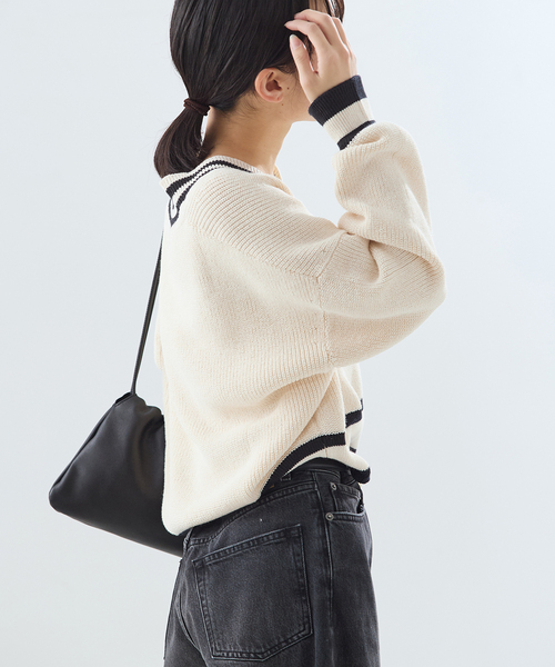 journal standard L'essage（ジャーナルスタンダードレサージュ）の「リネンラインVネックプルオーバー（ニット/セーター・レディース・アイボリー/ブラック・FREE）」の11枚目の写真