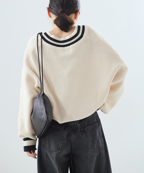 journal standard L'essage（ジャーナルスタンダードレサージュ）の「リネンラインVネックプルオーバー（ニット/セーター・レディース・アイボリー/ブラック・FREE）」の12枚目の写真