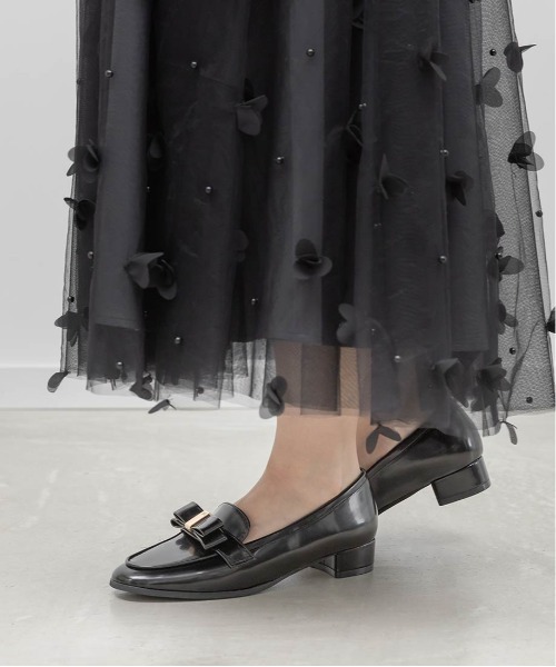 RANDA(ランダ)の「晴雨兼用 クラシックリボンローファー(ローファー・レディース・アイボリー/ブラック/ブラック系その他・L/S/M/LL)」の21枚目の写真