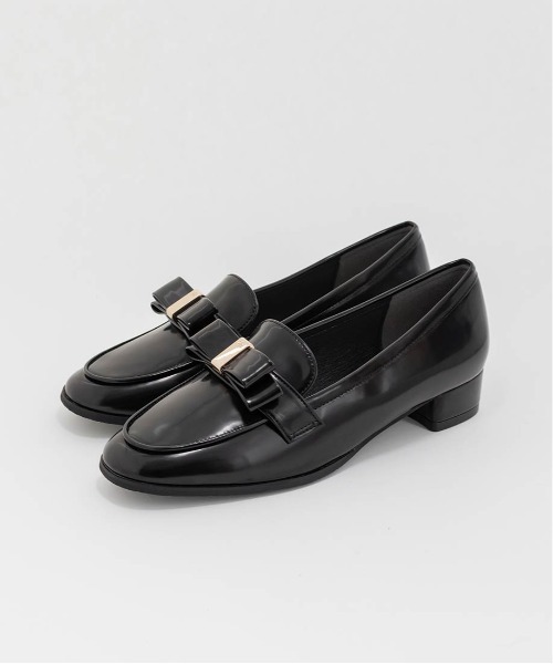 RANDA(ランダ)の「晴雨兼用 クラシックリボンローファー(ローファー・レディース・アイボリー/ブラック/ブラック系その他・L/S/M/LL)」の16枚目の写真