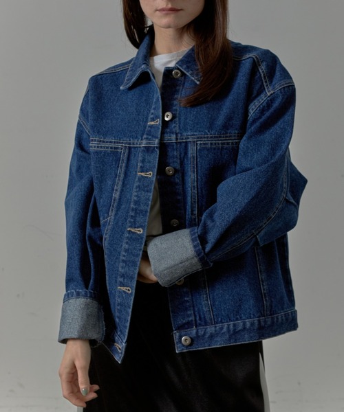 Lipoy(リポイ)の「オーバーサイズ ケミカル加工入り ヴィンテージ デニムジャケット(デニムジャケット・レディース・ブルー/ネイビー・FREE)」の2枚目の写真