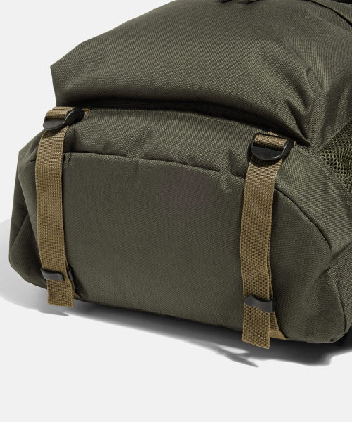 ESPIONAGE（エスピオナジ）の「Utility Daypack Olive（バックパック/リュック・メンズ・その他・ONE SIZE）」の7枚目の写真