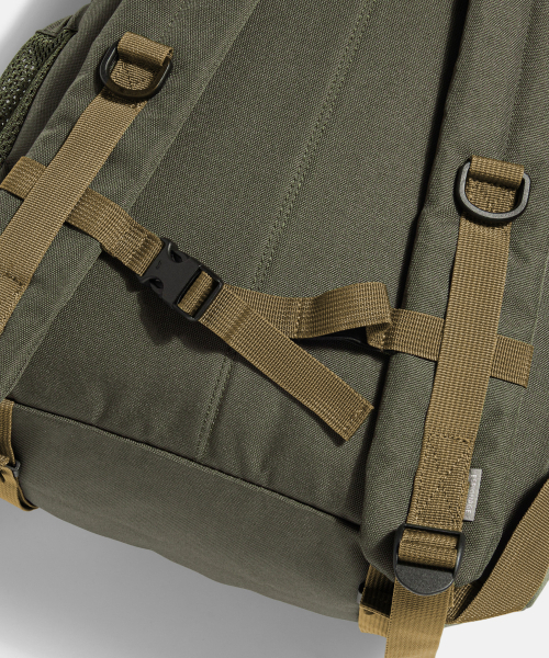 ESPIONAGE（エスピオナジ）の「Utility Daypack Olive（バックパック/リュック・メンズ・その他・ONE SIZE）」の11枚目の写真