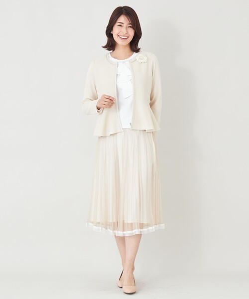 TO BE CHIC(トゥー ビー シック)の「フロントラッフルフリル ニット(ニット/セーター・レディース・ブラック/オフホワイト/ピンク系その他2・40)」の12枚目の写真