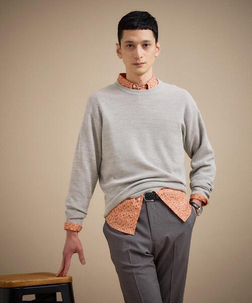 TAKEO KIKUCHI（タケオキクチ）の「【洗える】カラースプリングニット（ニット/セーター・メンズ・グリーン系/ブルー/ライトグレー/オレンジ・04/03/02）」の11枚目の写真