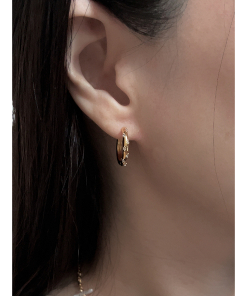ELYONA(エリオーナー)の「ELA 36 Sparkle Ring Earrings(ピアス(両耳用)・レディース・その他・FREE)」の2枚目の写真