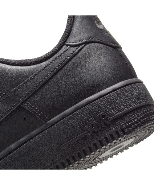 NIKE(ナイキ)の「【NIKE】DD8959-001 WMNS AIR FORCE 1 '07 エア フォース 1 '07(スニーカー・レディース・ブラック・24/25/24.5/23.5/23)」の4枚目の写真