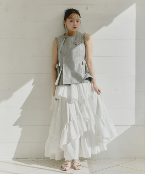 Olu.（オルドット）の「ランダムフレアスカート（スカート・レディース・ベージュ/ホワイト/ブラック・0/1）」の4枚目の写真